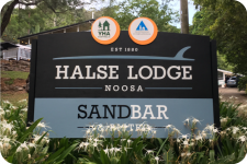 Halse Lodge Noosa, Noosa Heads. External Free Standing Sign.